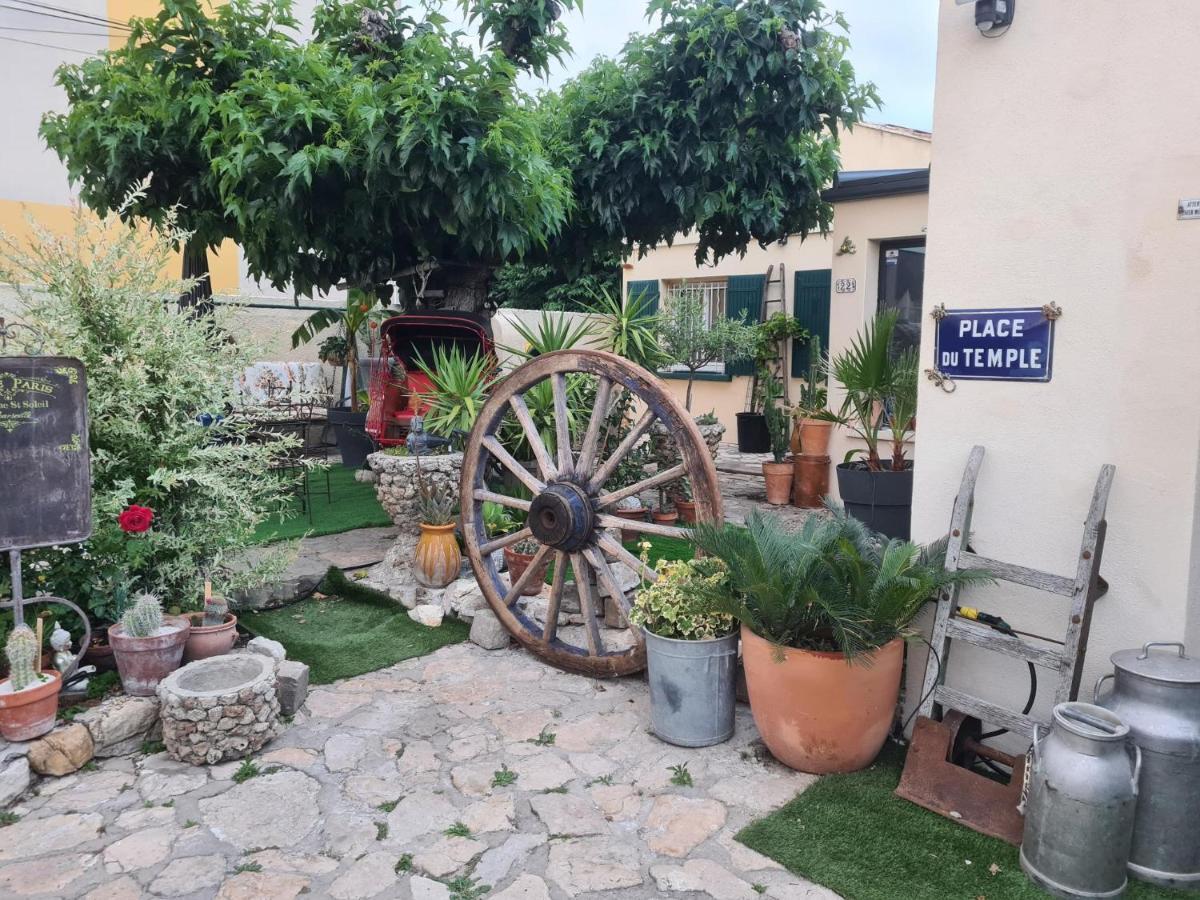 Site Paradis Rue Colibri Avignon Ngoại thất bức ảnh